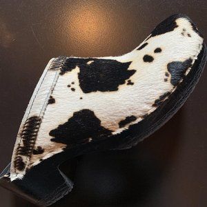 No. 6 Old School Mid Heel Clogs, Cow Pony/Black